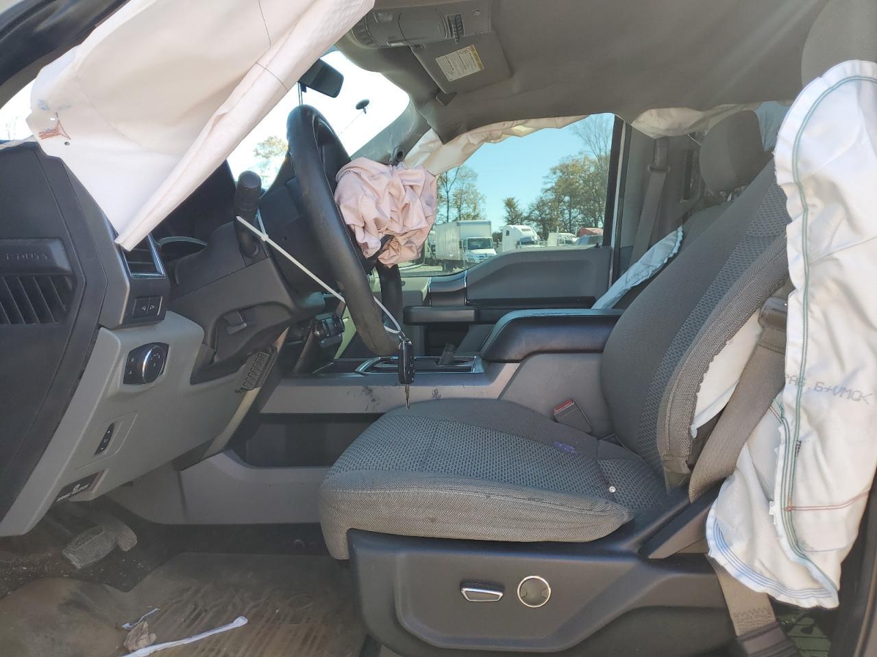 2019 Ford F250 Super Duty - Фото 7