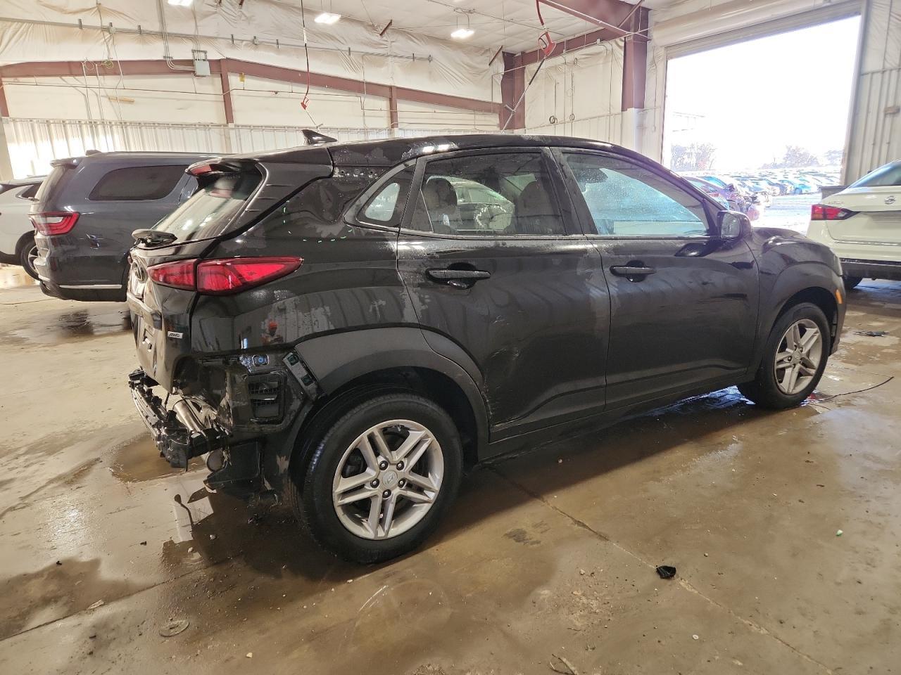 2022 Hyundai Kona - Image 3