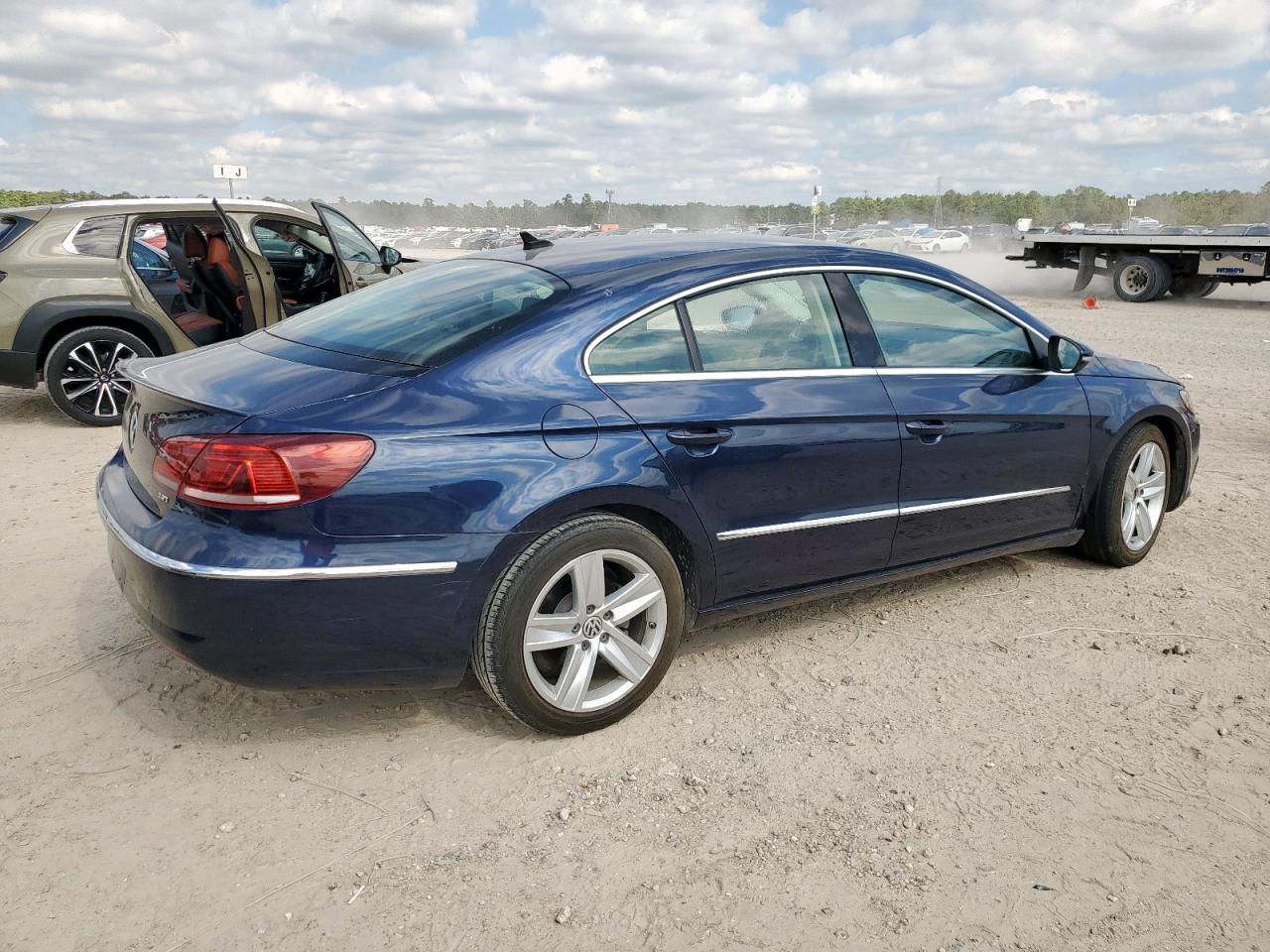 2015 Volkswagen Cc Sport - Image 3