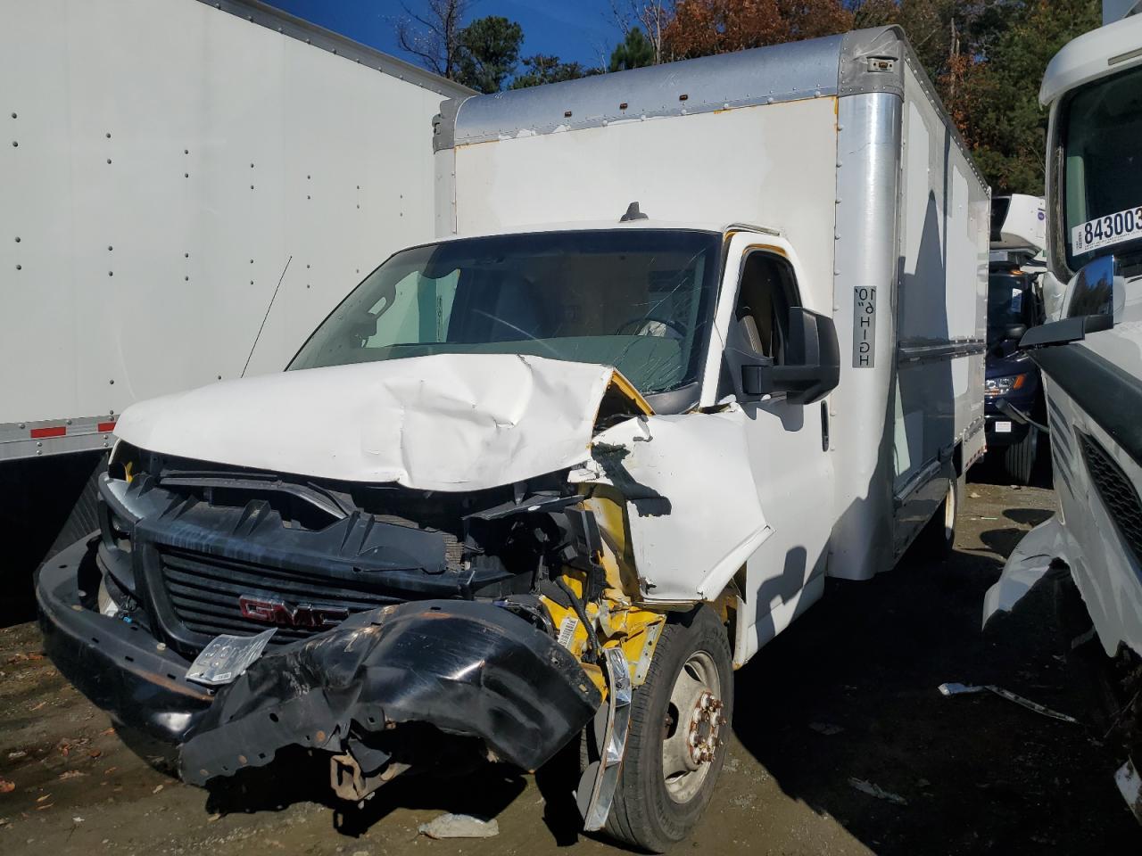 2017 GMC Savana Box Truck - Фото 3