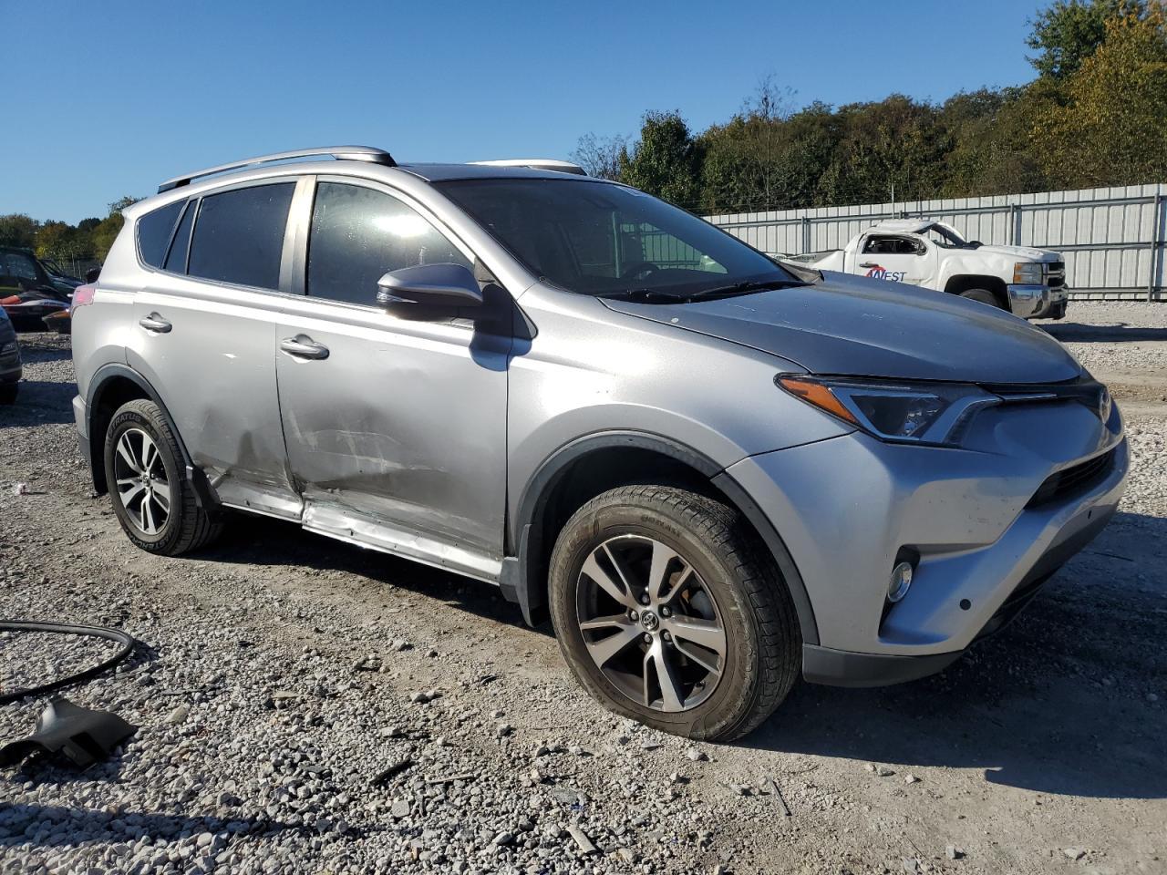 2018 Toyota Rav4 Adventure - Фото 4