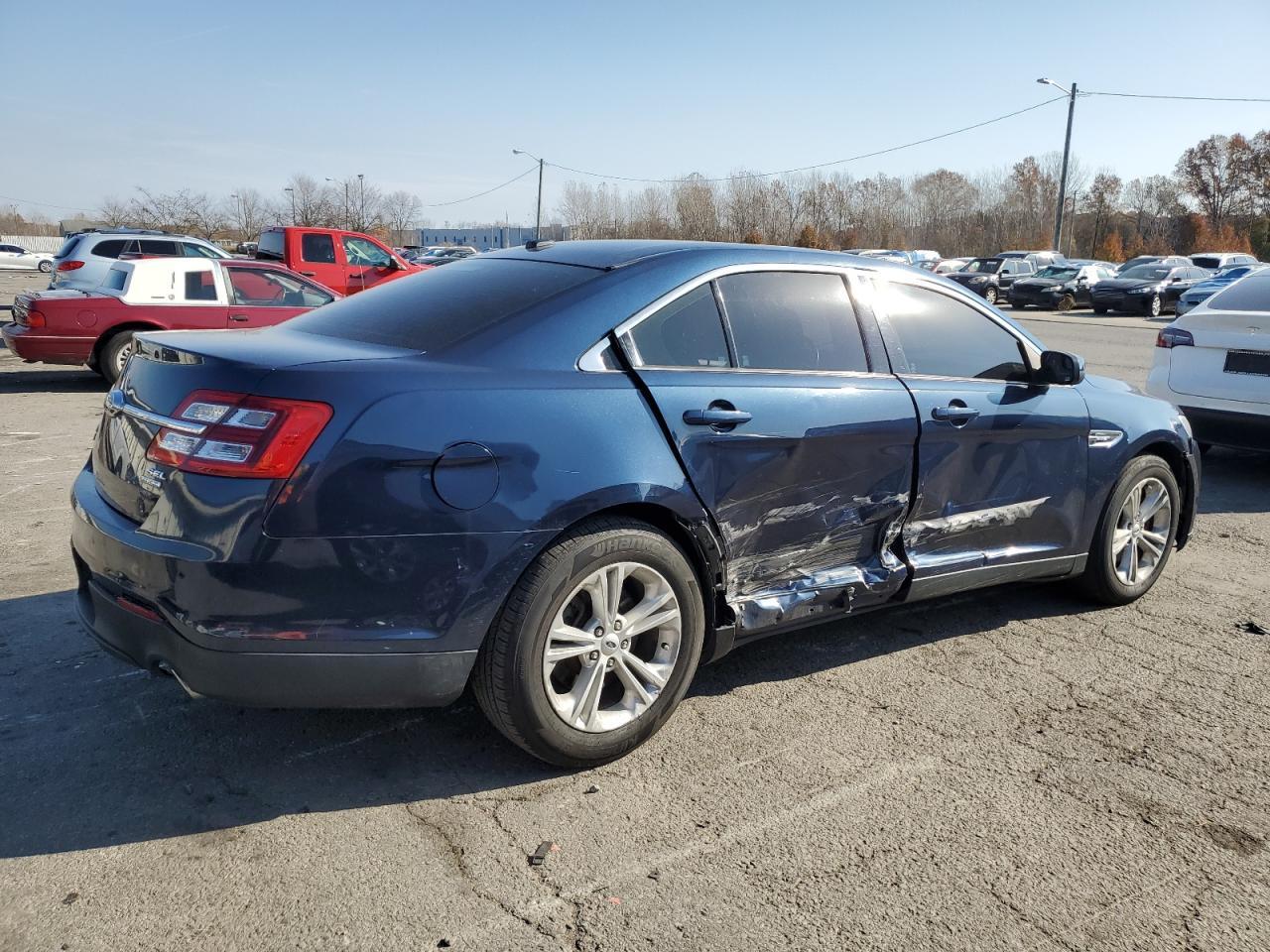 2016 Ford Taurus Sel - Image 3
