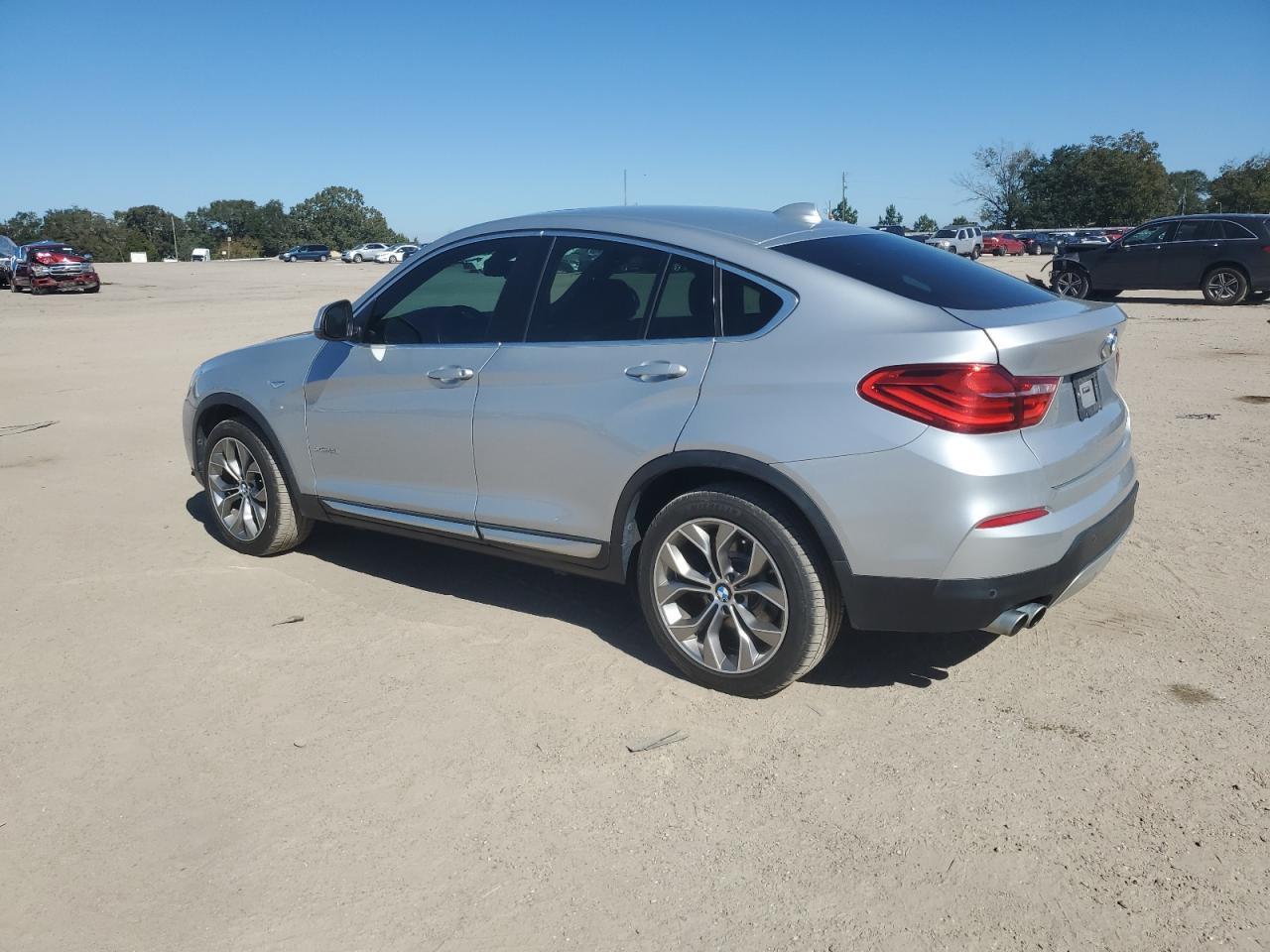 2018 BMW X4 xDrive28I - Фото 2