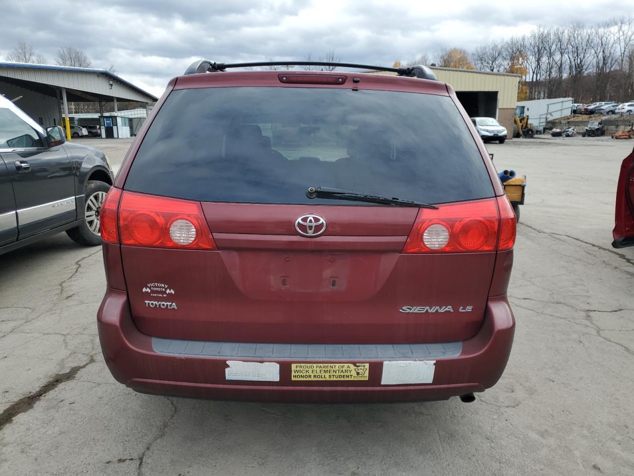 2009 Toyota Sienna Ce - Image 6