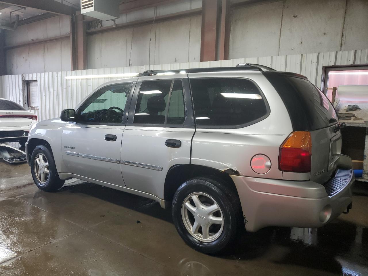 2006 GMC Envoy - Image 2