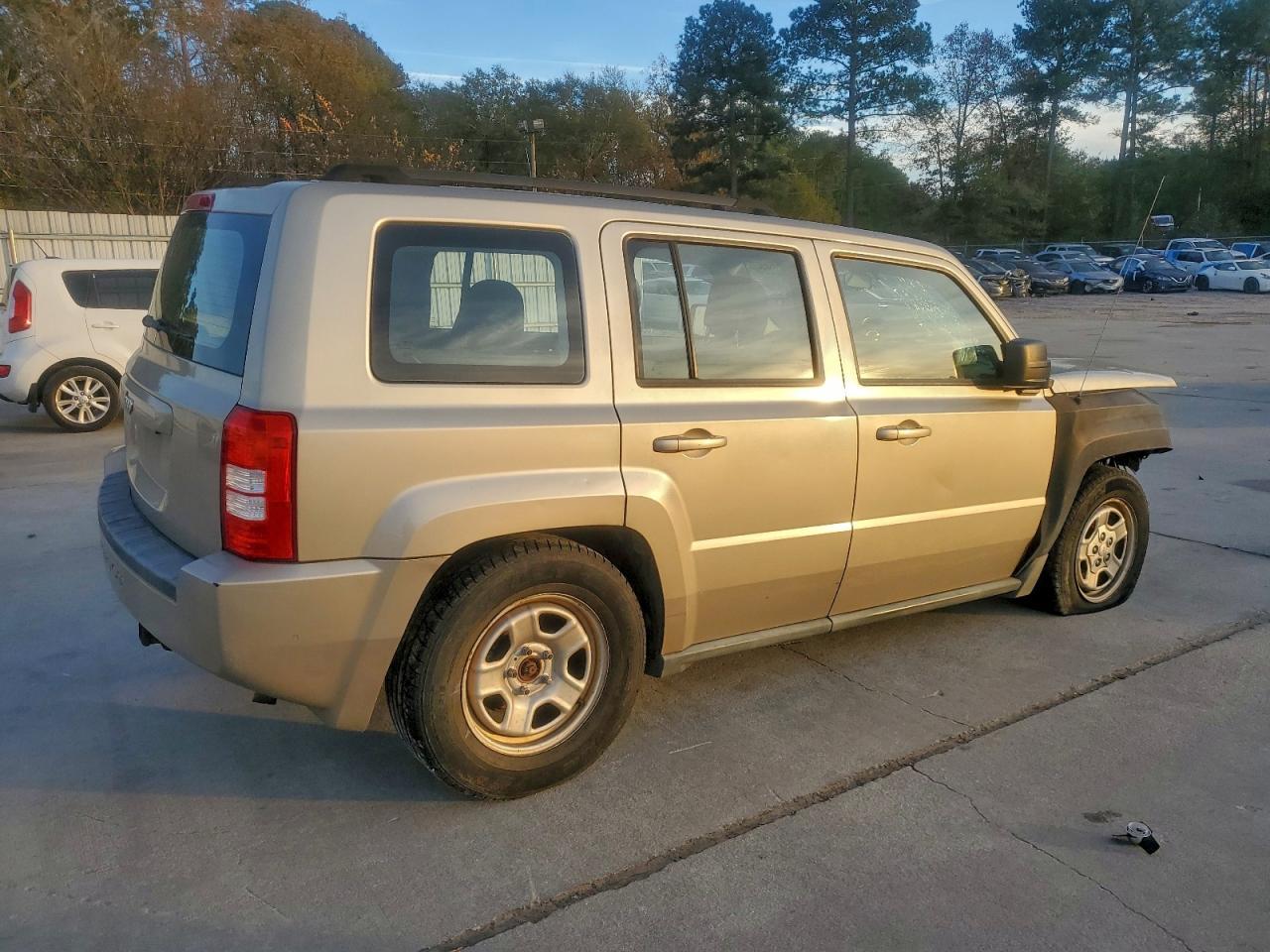 2010 Jeep Patriot Sport - Image 3
