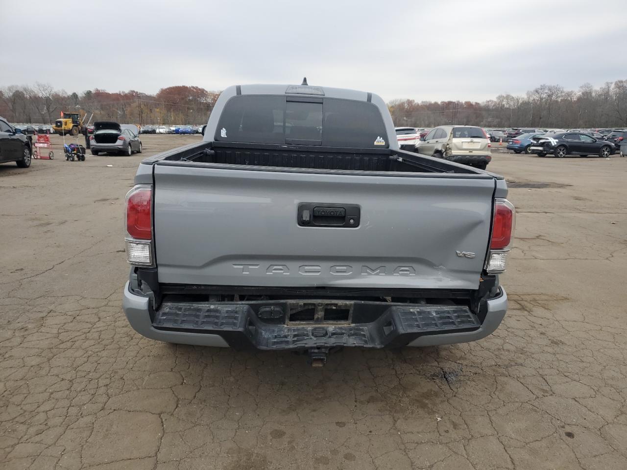 2021 Toyota Tacoma Double Cab - Фото 6