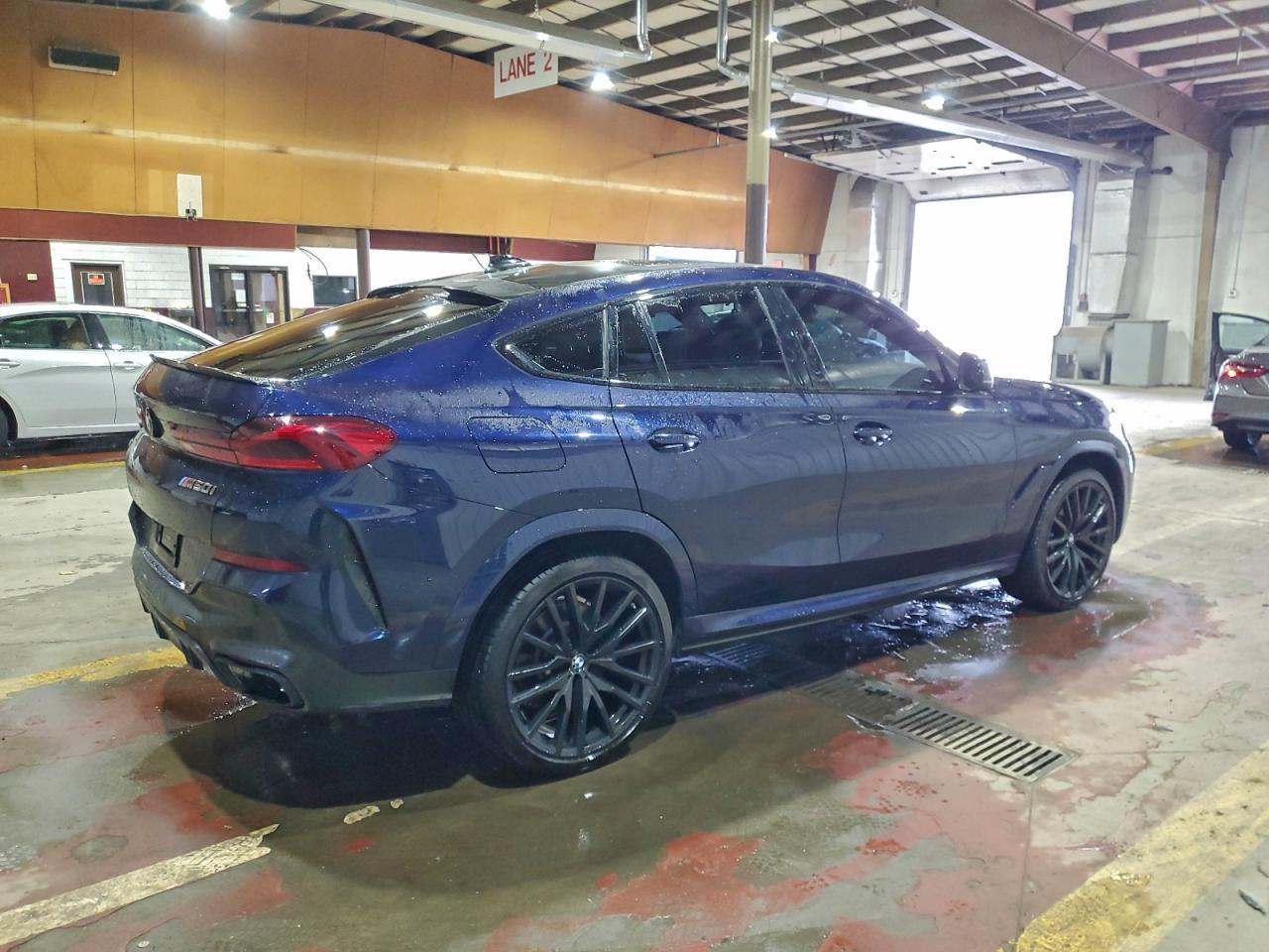 2021 BMW X6 M50I - Фото 3