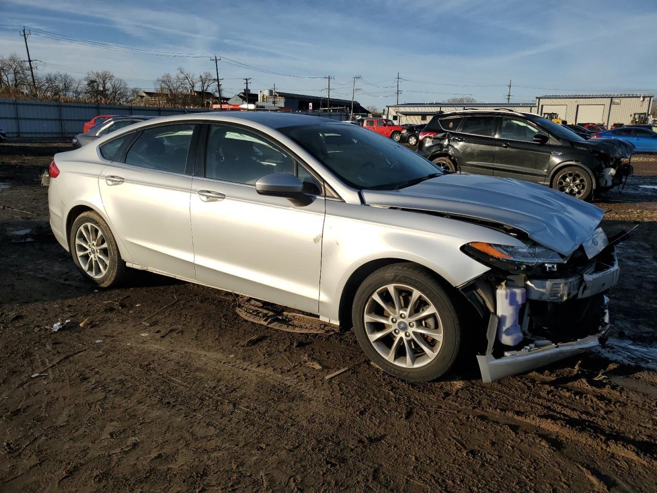 2017 Ford Fusion Se - Фото 4