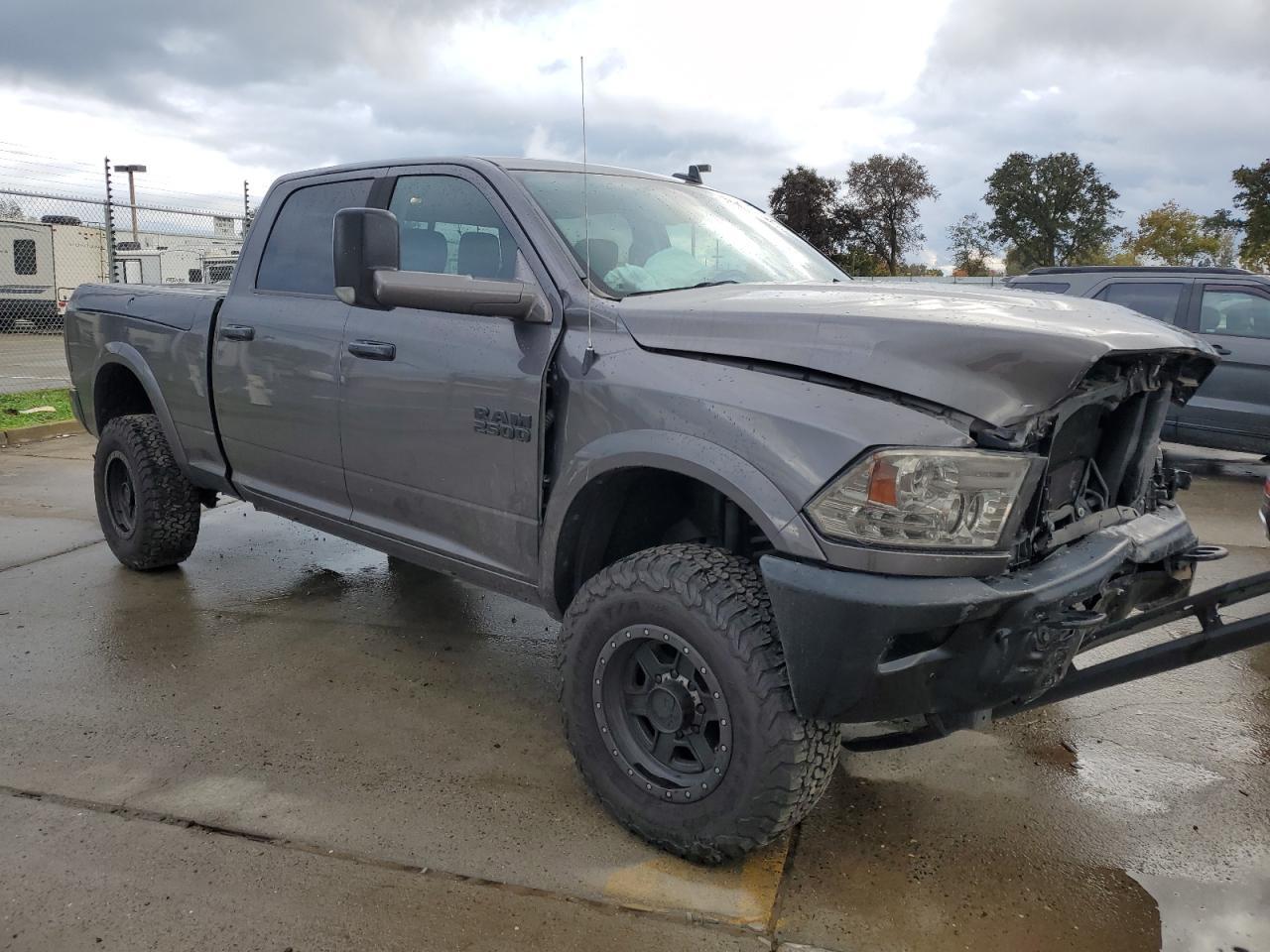 2014 Ram 2500 Laramie - Image 4