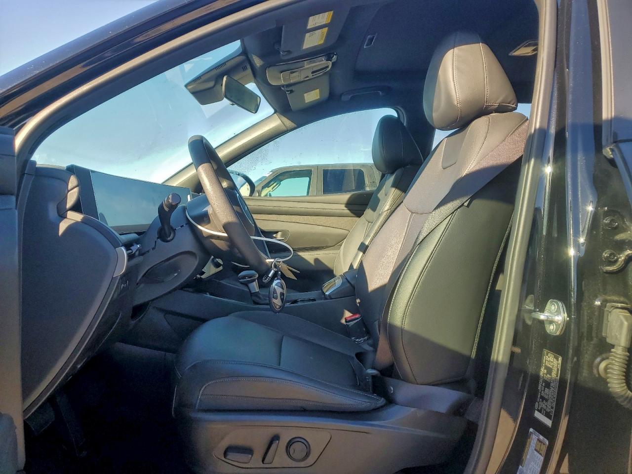 2025 Hyundai Santa Cruz Sel Activity - Image 7