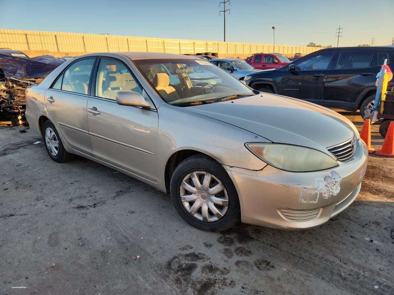2006 Toyota Camry Le - Image 4