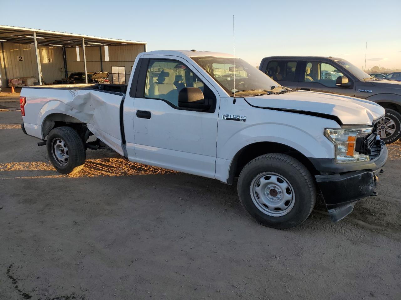 2019 Ford F150 - Image 4