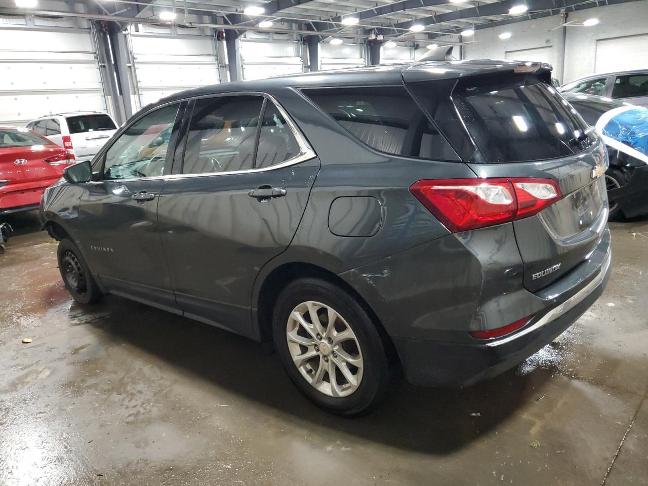 2020 Chevrolet Equinox Lt - Фото 2