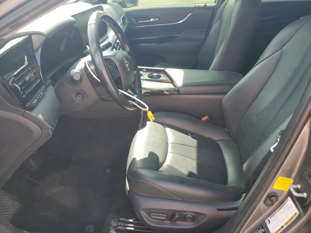 2022 Toyota Mirai Le - Image 7