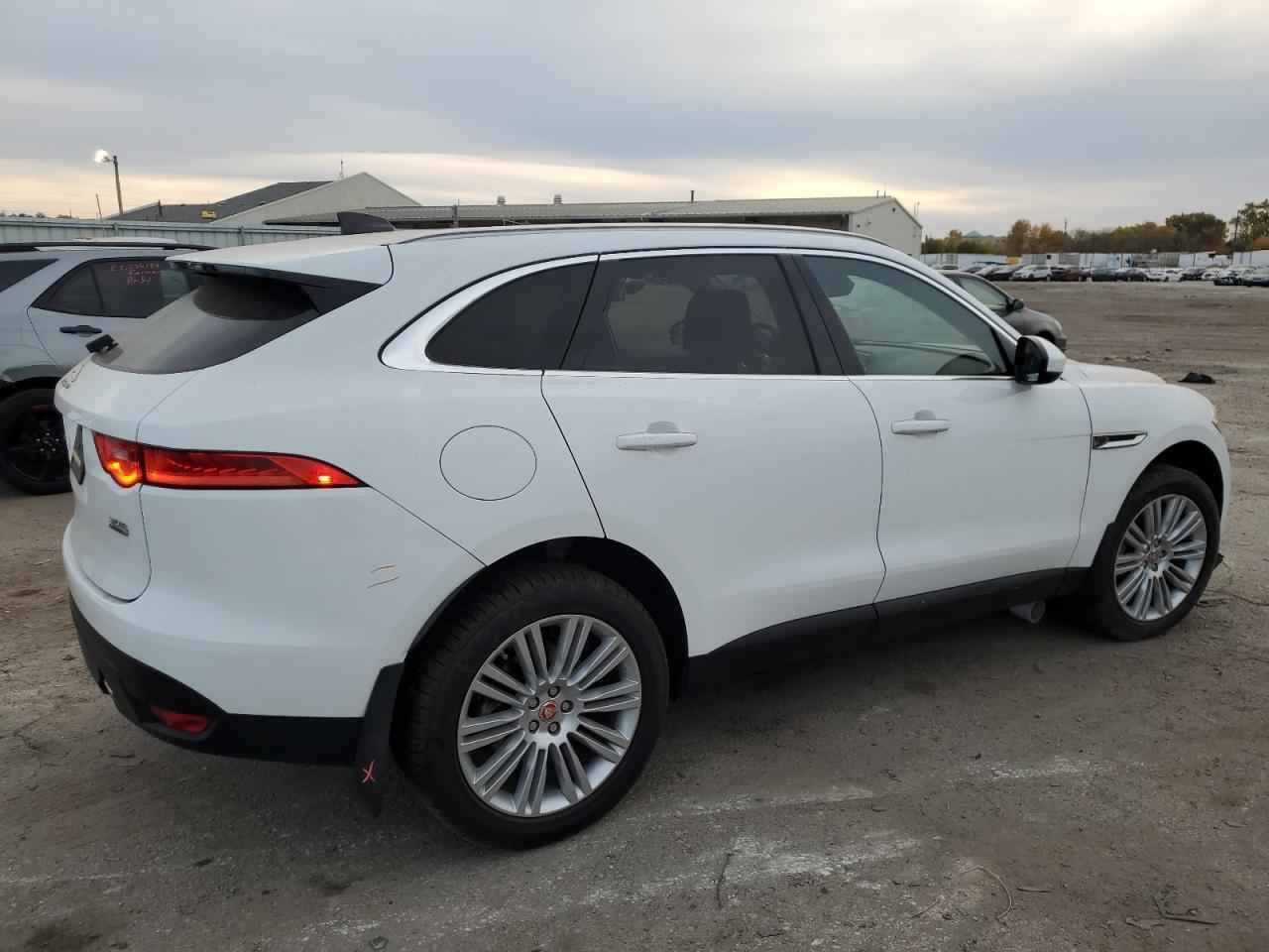 2020 Jaguar F-Pace Portfolio - Фото 3
