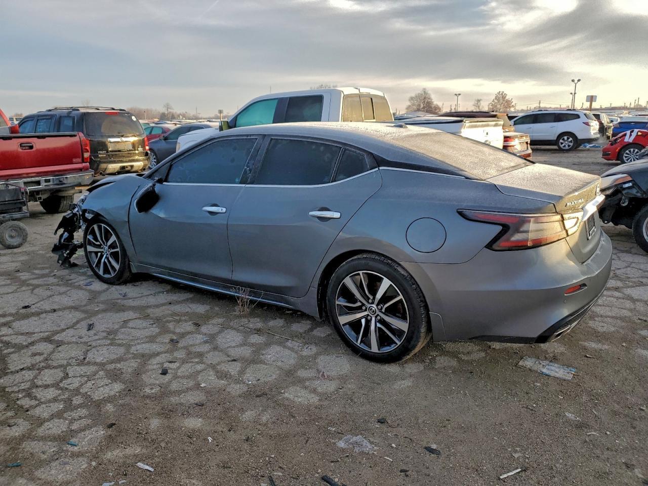 2020 Nissan Maxima Sl - Image 2