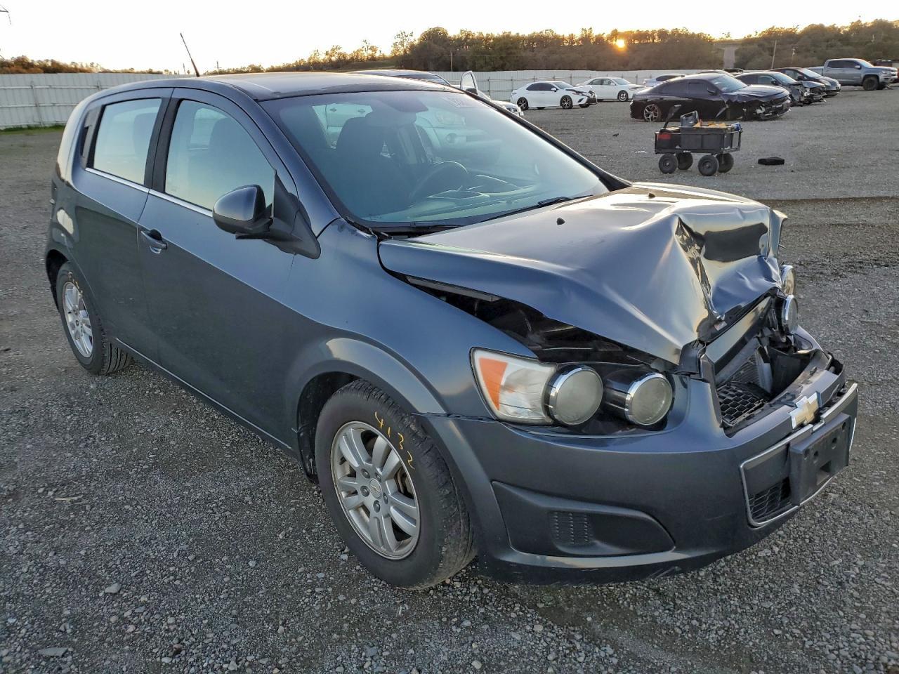 2013 Chevrolet Sonic Lt - Image 4