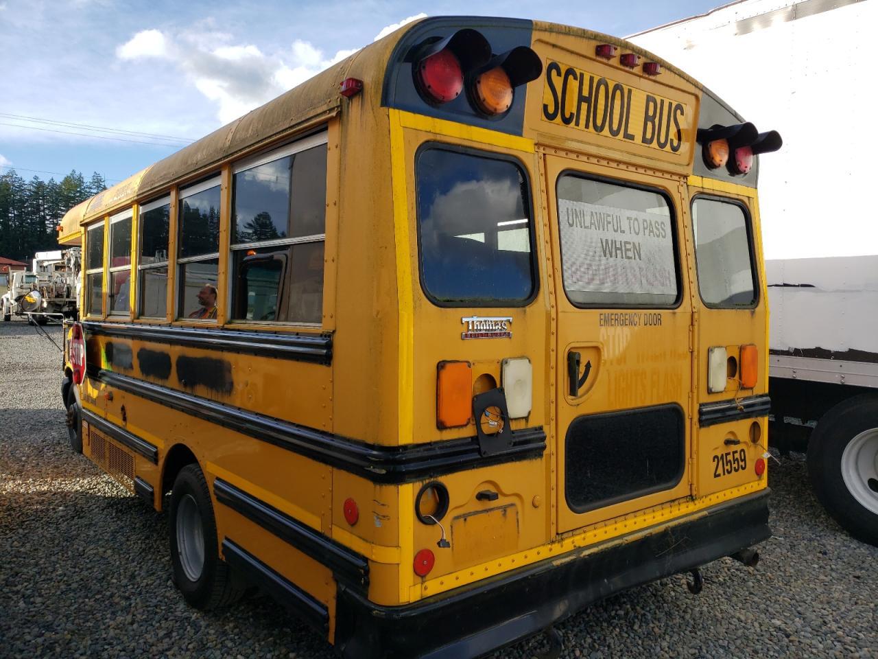 2011 Chevrolet Express School Bus - Фото 3