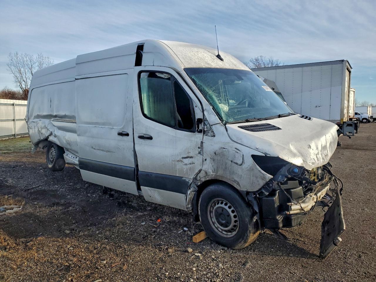 2021 Mercedes Benz Sprinter 2 Delivery Van - Фото 4