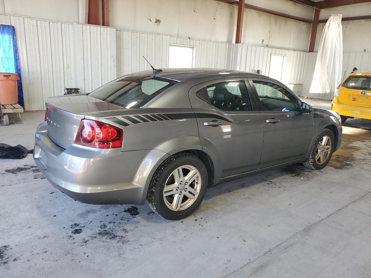 2013 Dodge Avenger Sxt - Фото 3