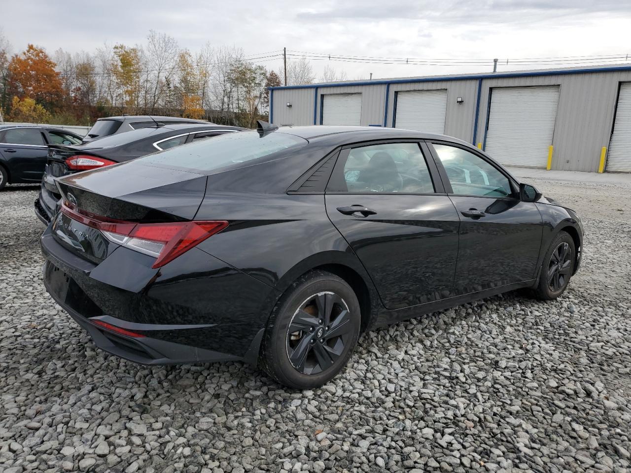 2023 Hyundai Elantra Sel - Фото 3
