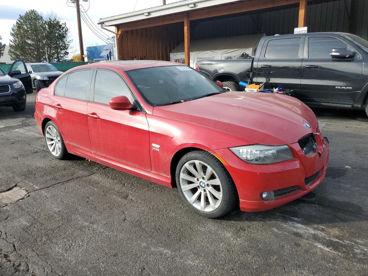 2011 BMW 328 Xi - Фото 4