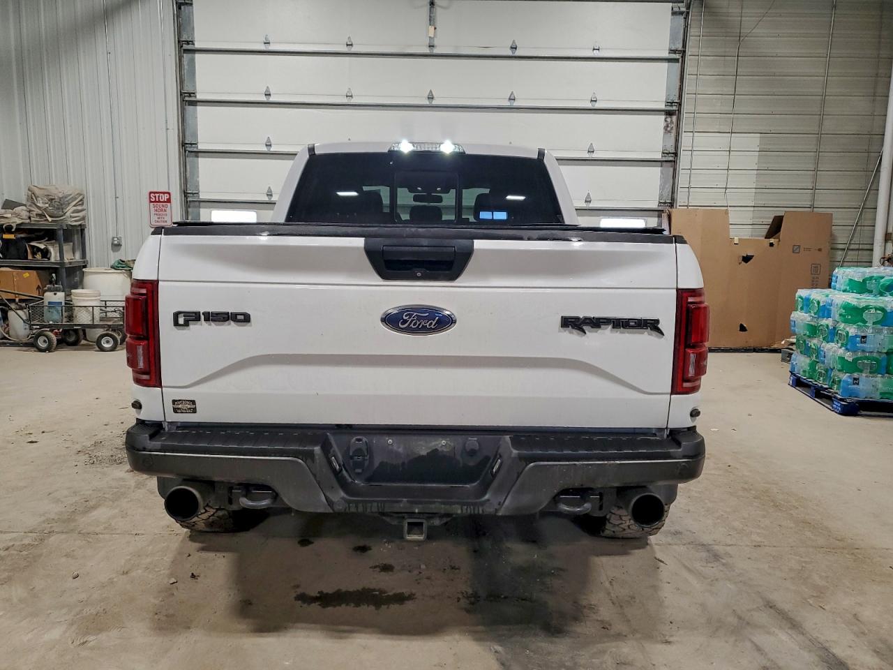 2017 Ford F150 Raptor - Image 6
