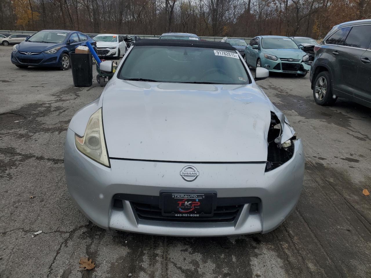2010 Nissan 370Z - Фото 5