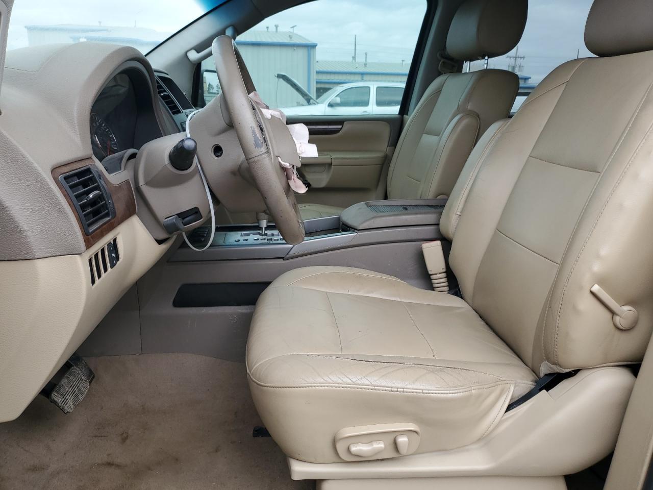 2013 Nissan Armada Sv - Image 7