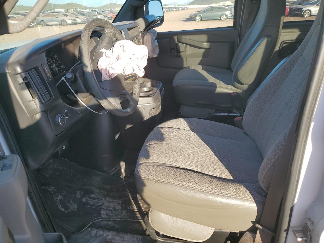 2018 Chevrolet Express G3500 Lt - Image 7