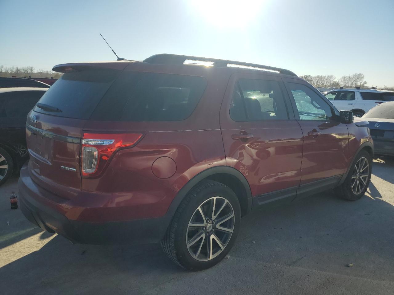 2015 Ford Explorer Xlt - Фото 3