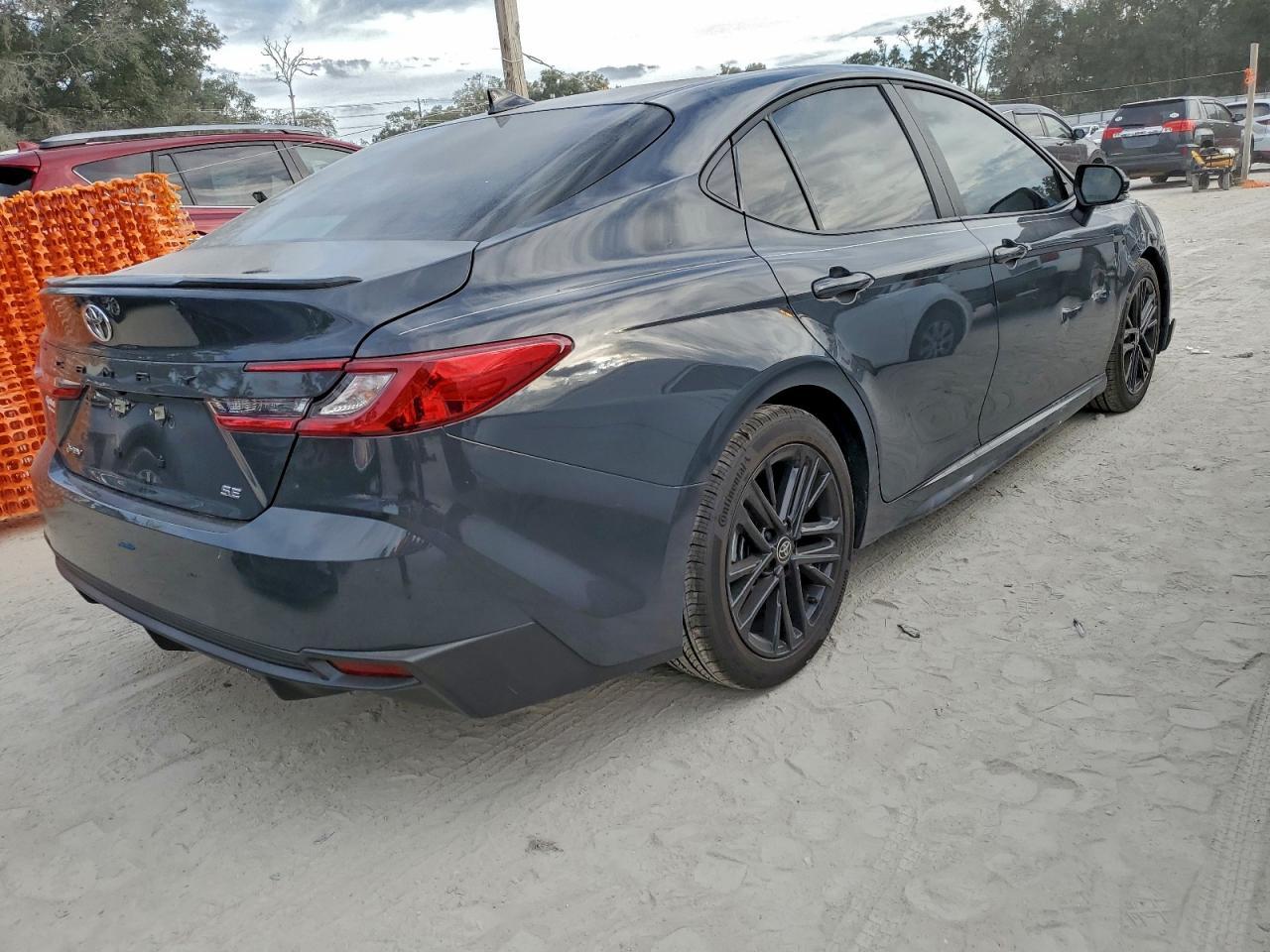 2025 Toyota Camry Xse - Image 3