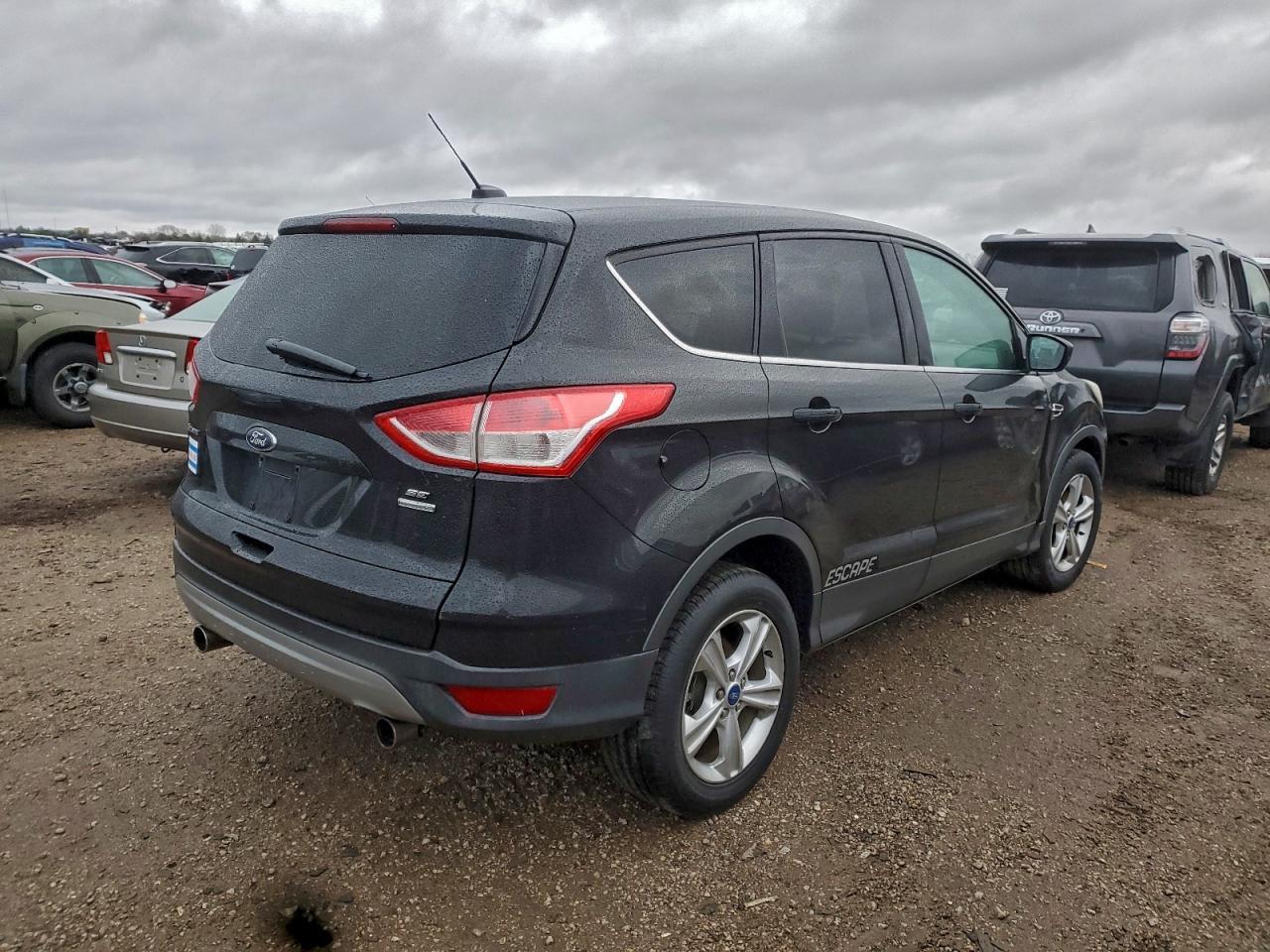 2013 Ford Escape Se - Фото 3