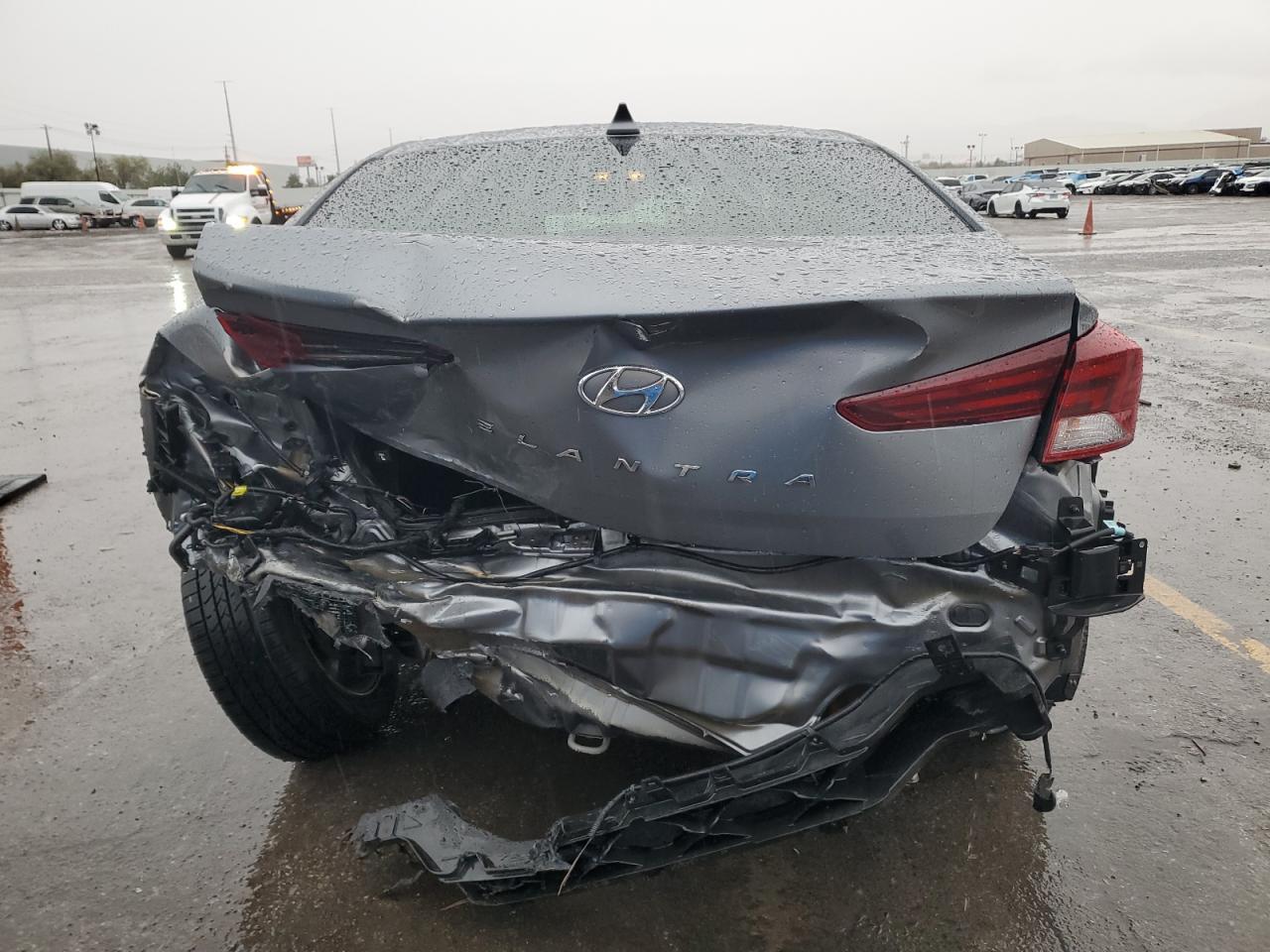 2019 Hyundai Elantra Sel - Image 6