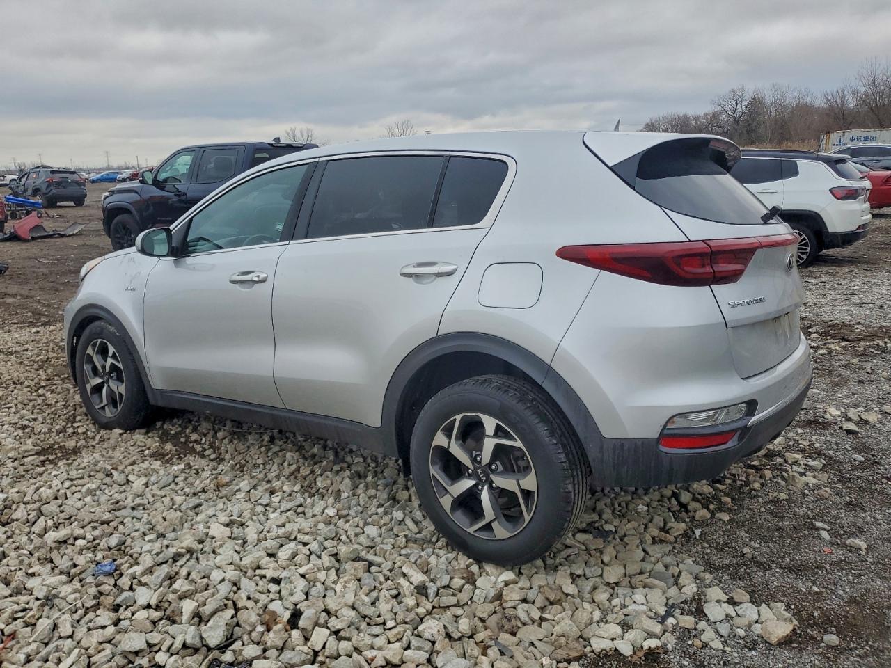 2020 Kia Sportage Lx - Фото 2