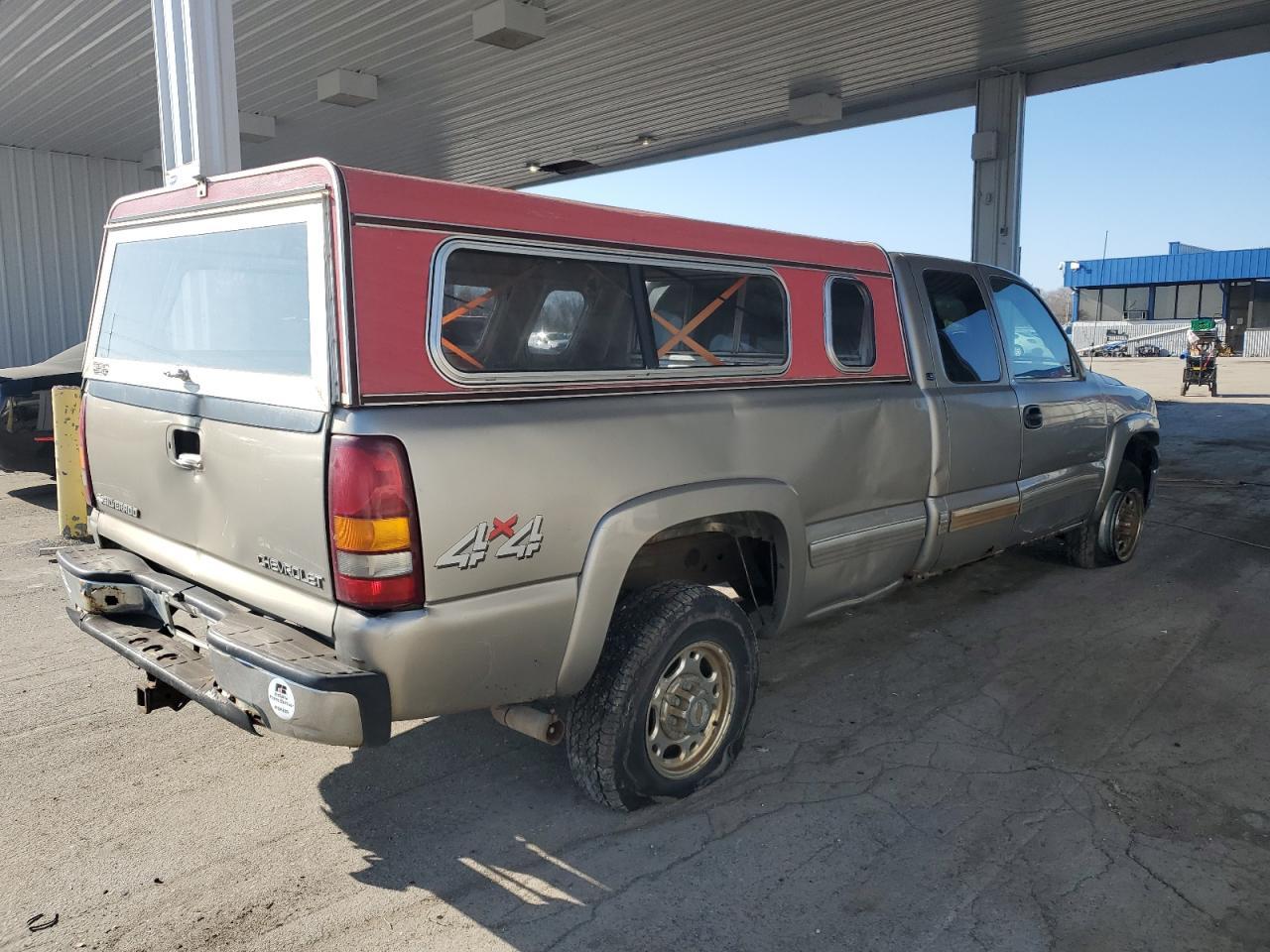 2000 Chevrolet Silverado K2500 - Фото 3