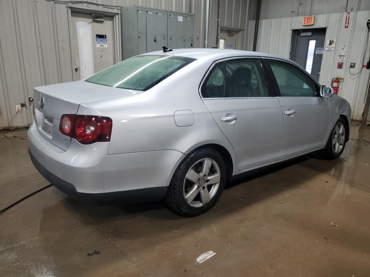 2009 Volkswagen Jetta Se - Фото 3