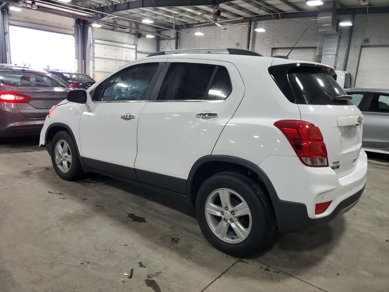 2019 Chevrolet Trax 1Lt - Фото 2