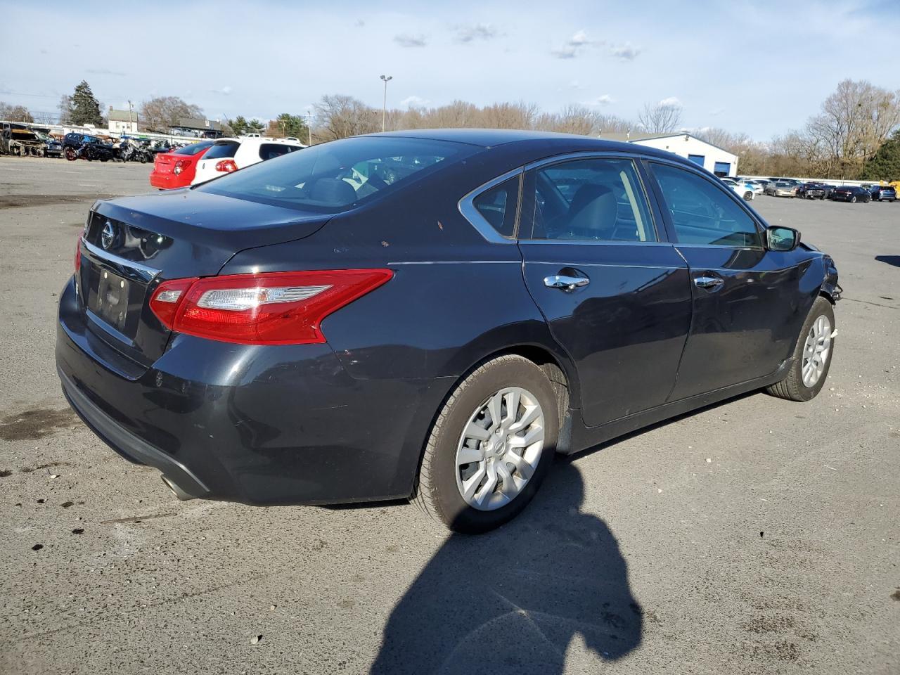 2018 Nissan Altima 2.5 - Фото 3