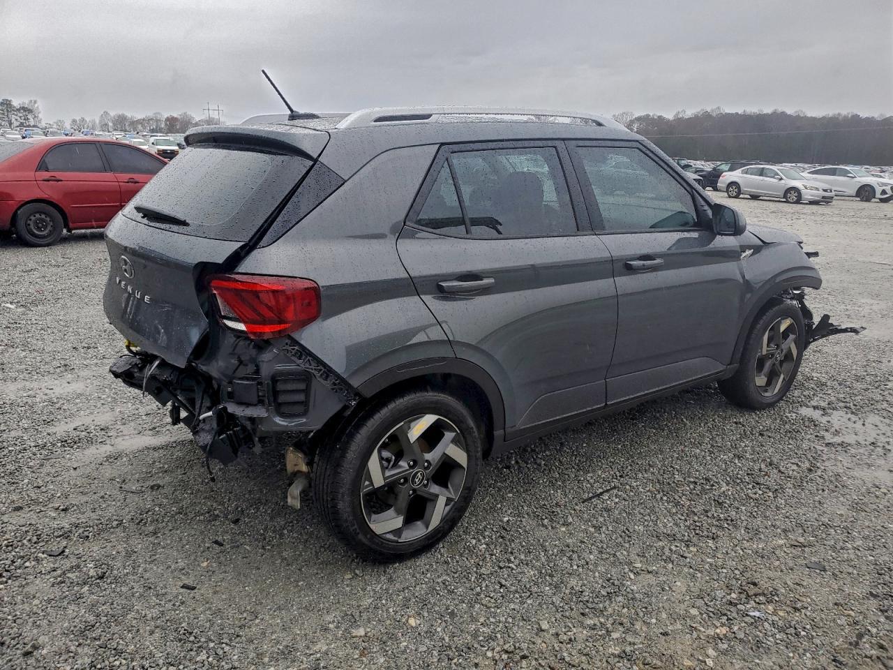 2025 Hyundai Venue Sel - Фото 3