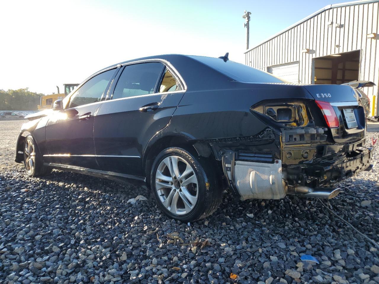 2011 Mercedes-Benz E 350 4Matic - Фото 2