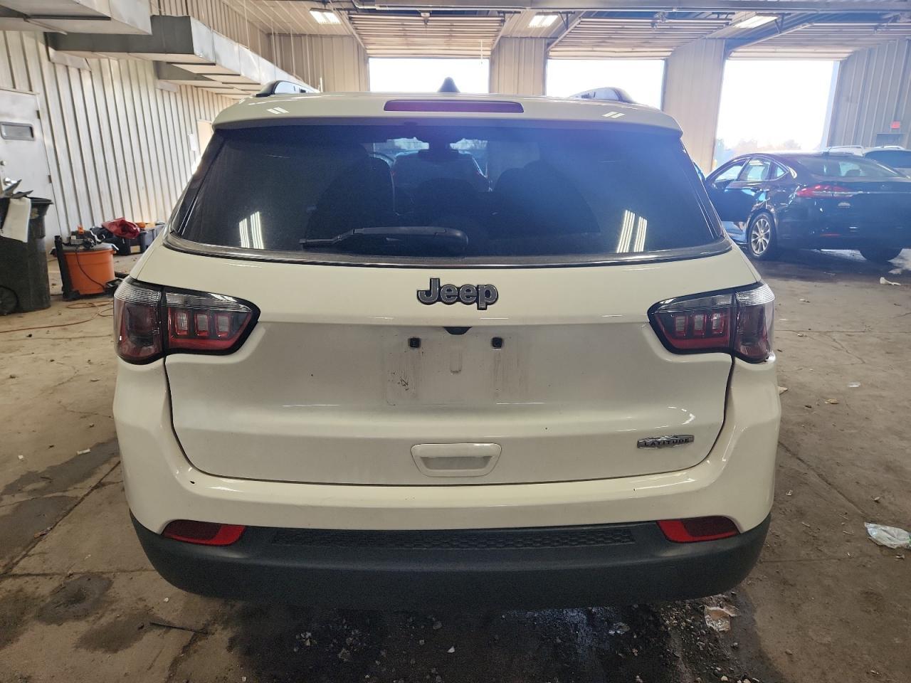 2021 Jeep Compass Latitude - Фото 6