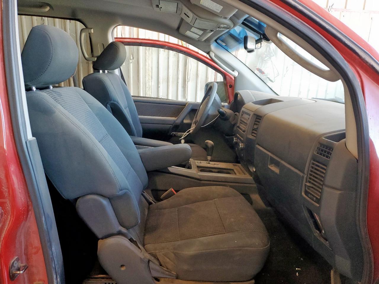 2011 Nissan Titan S - Фото 7