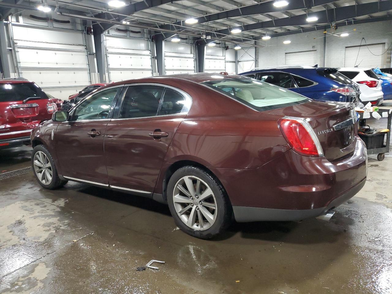 2009 Lincoln Mks - Фото 2