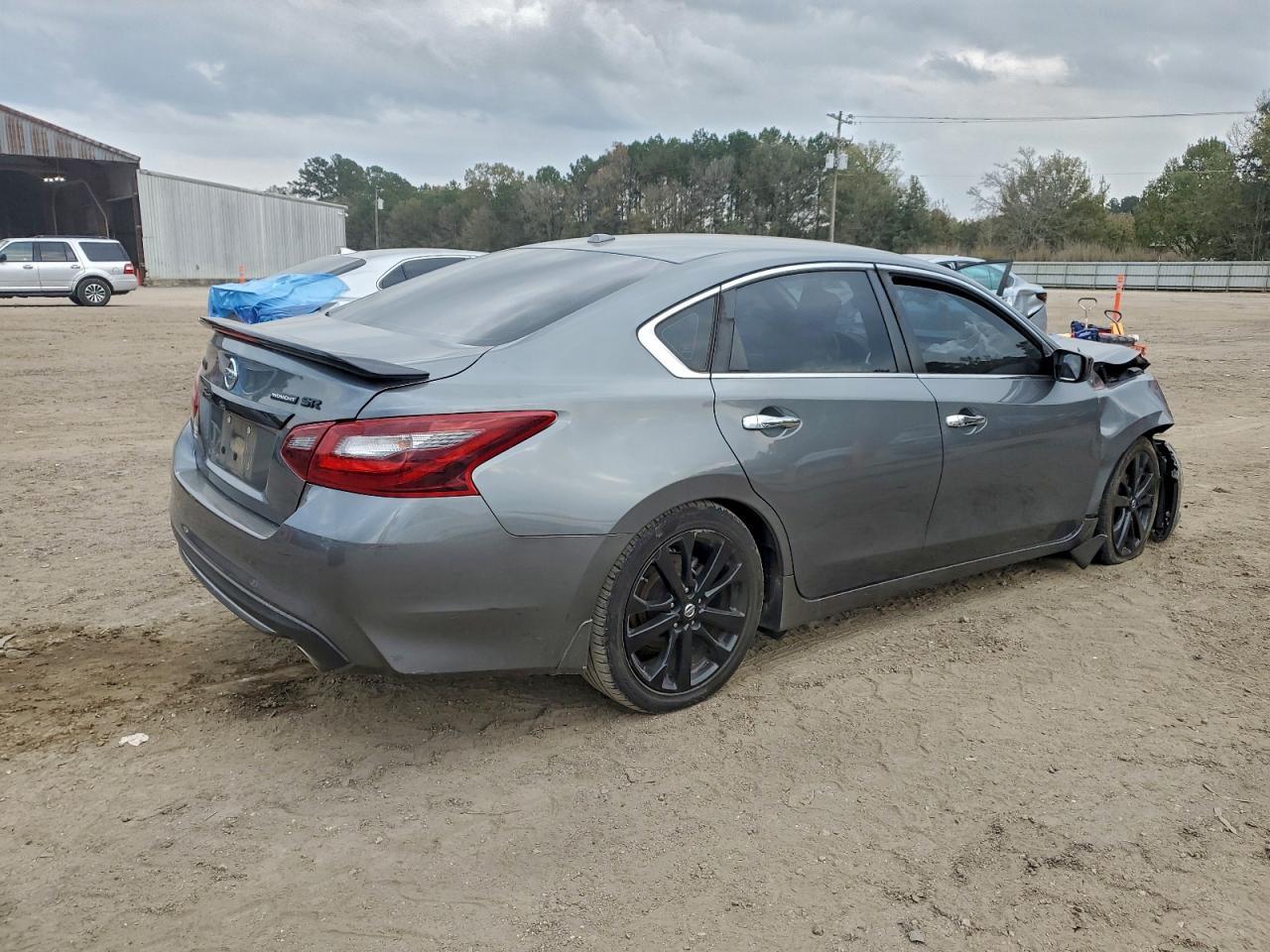 2018 Nissan Altima 2.5 - Фото 3