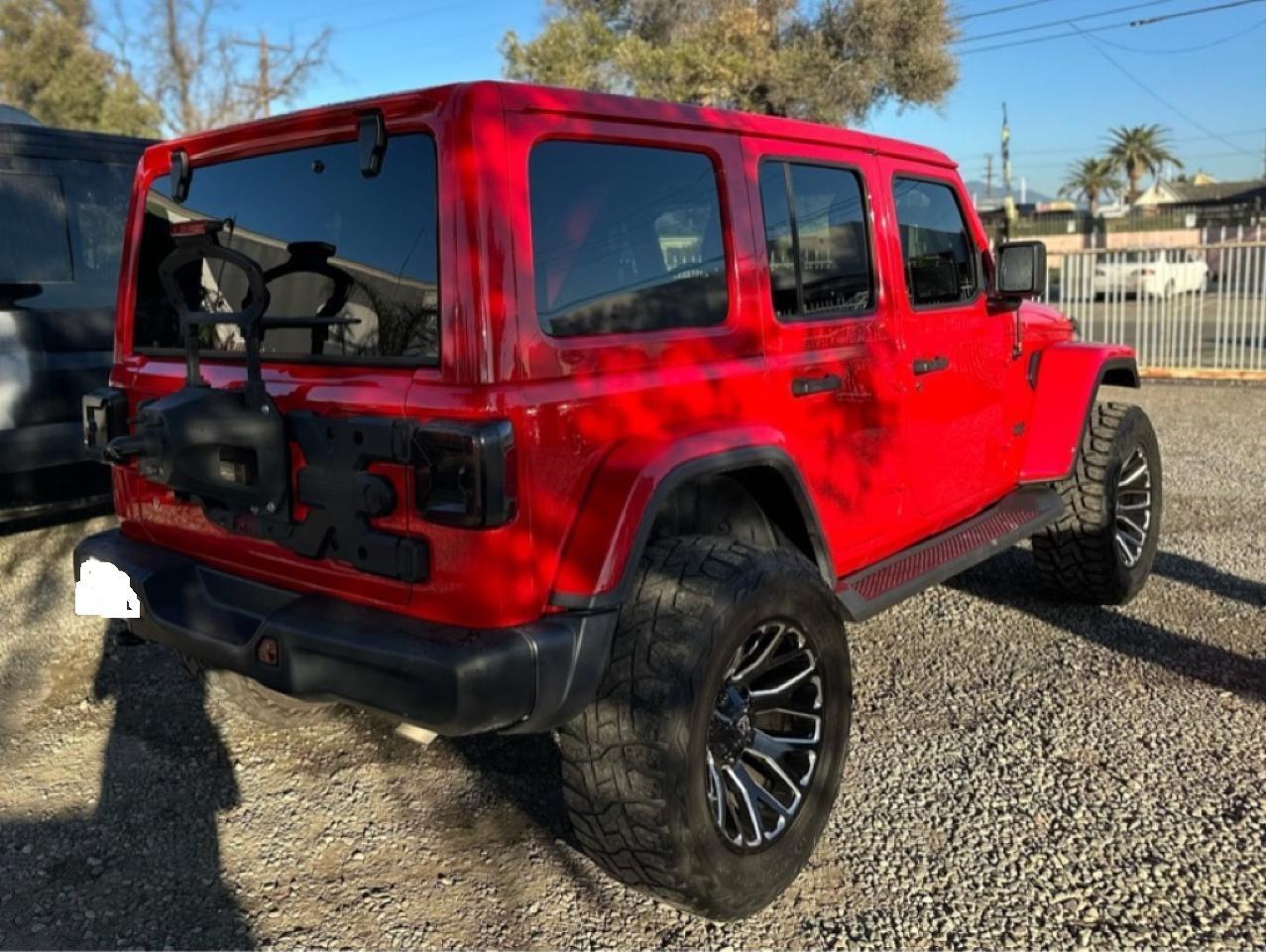 2018 Jeep Wrangler Unlimited Sahara - Фото 4