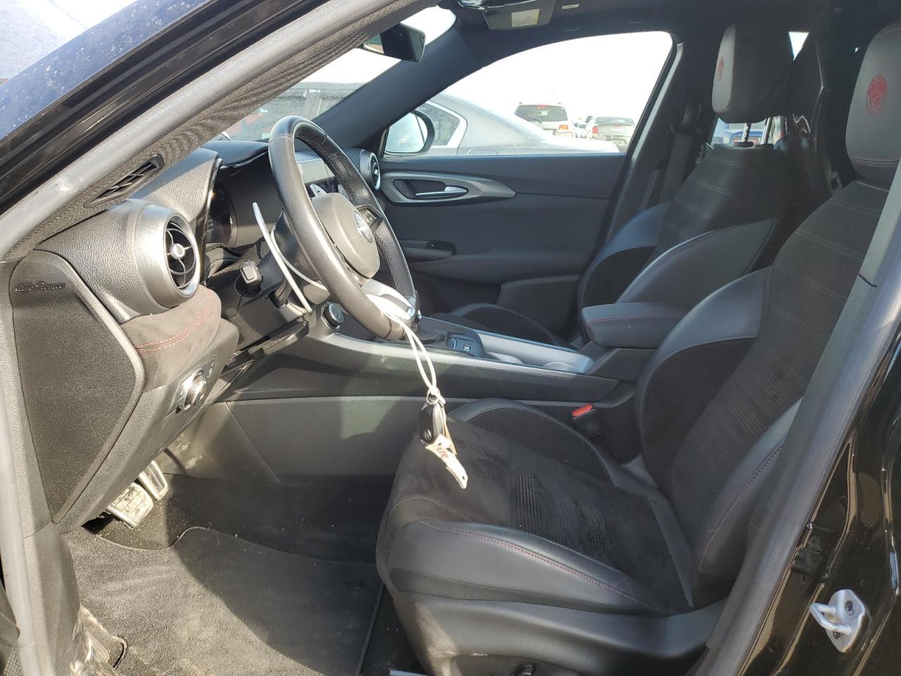 2024 Alfa Romeo Tonale Veloce - Фото 7