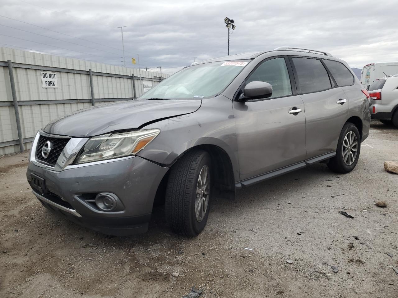 2016 Nissan Pathfinder S