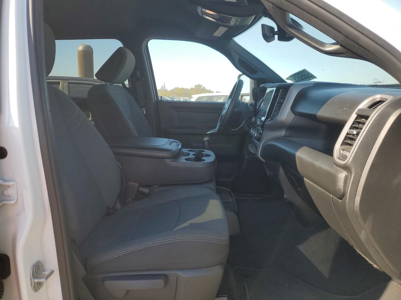 2024 Ram 2500 Tradesman - Фото 5
